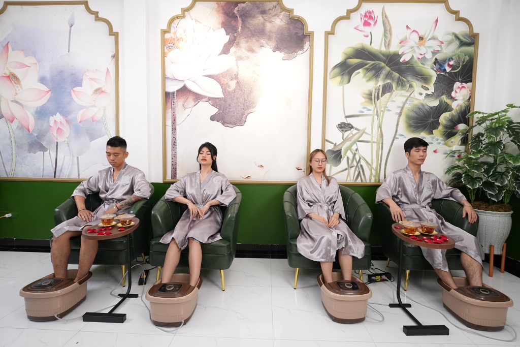 Massage chân ở hà nội 